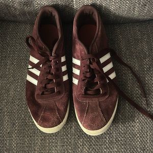 Adidas women maroon sneakers size 9